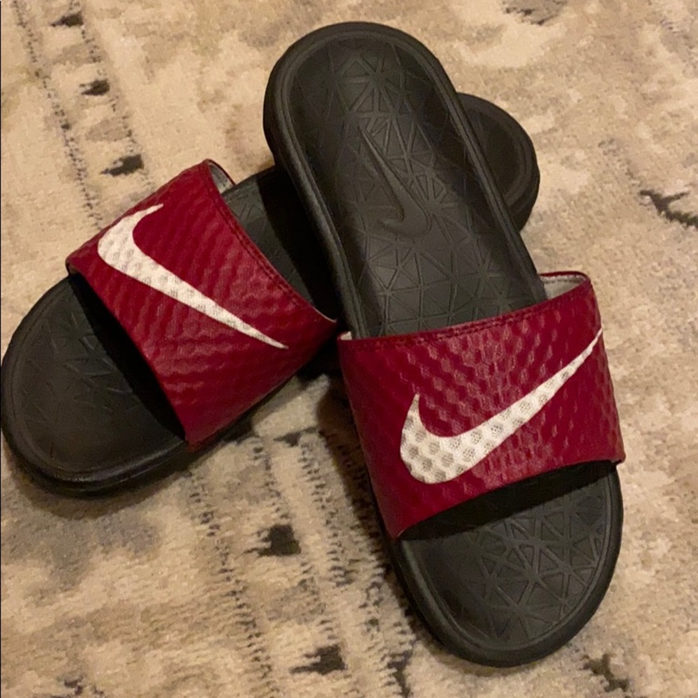 RED NIKE Sandals!SWOOSH